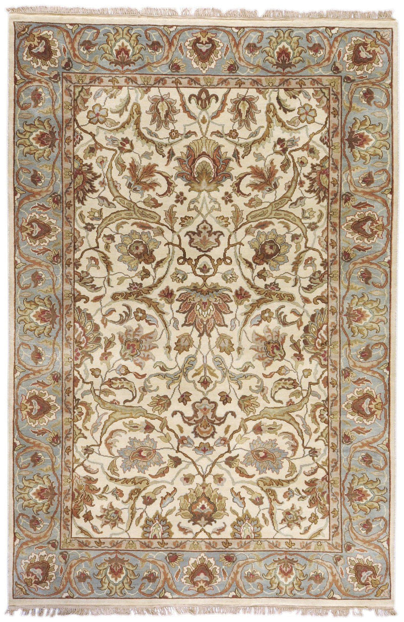 Hand Knotted
Made in India 
Aarohee Rug
Home Decor Rugs